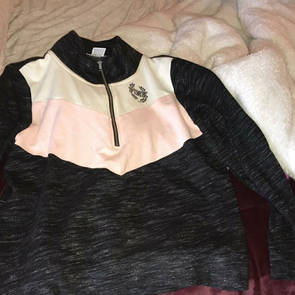 VS Hoodie - Picture 2 of 2